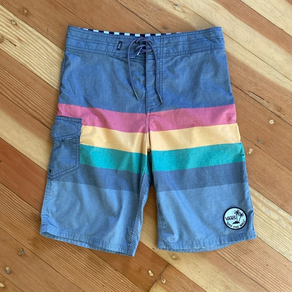 Vans 10 - Picture 1 of 5